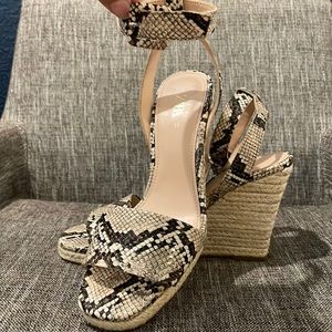 Zara Snake Wedges‎